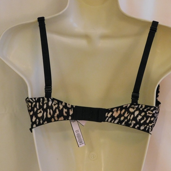 Victorias Secret Push-Up Bra, 34D, Brand New - Picture 3 of 3